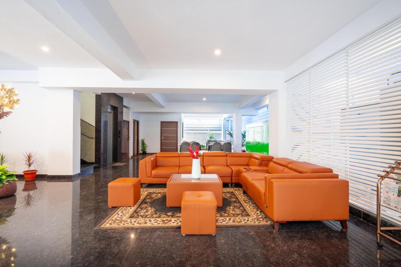The Silver Chimes Suites Bangalore Exterior foto